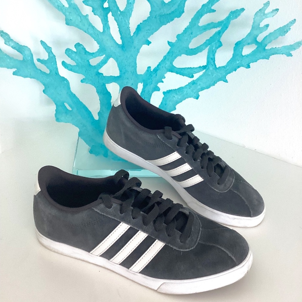 REDUCED WMNS Gray Suede White Leather ADIDAS three stripes sneakers worn 2x 7.5